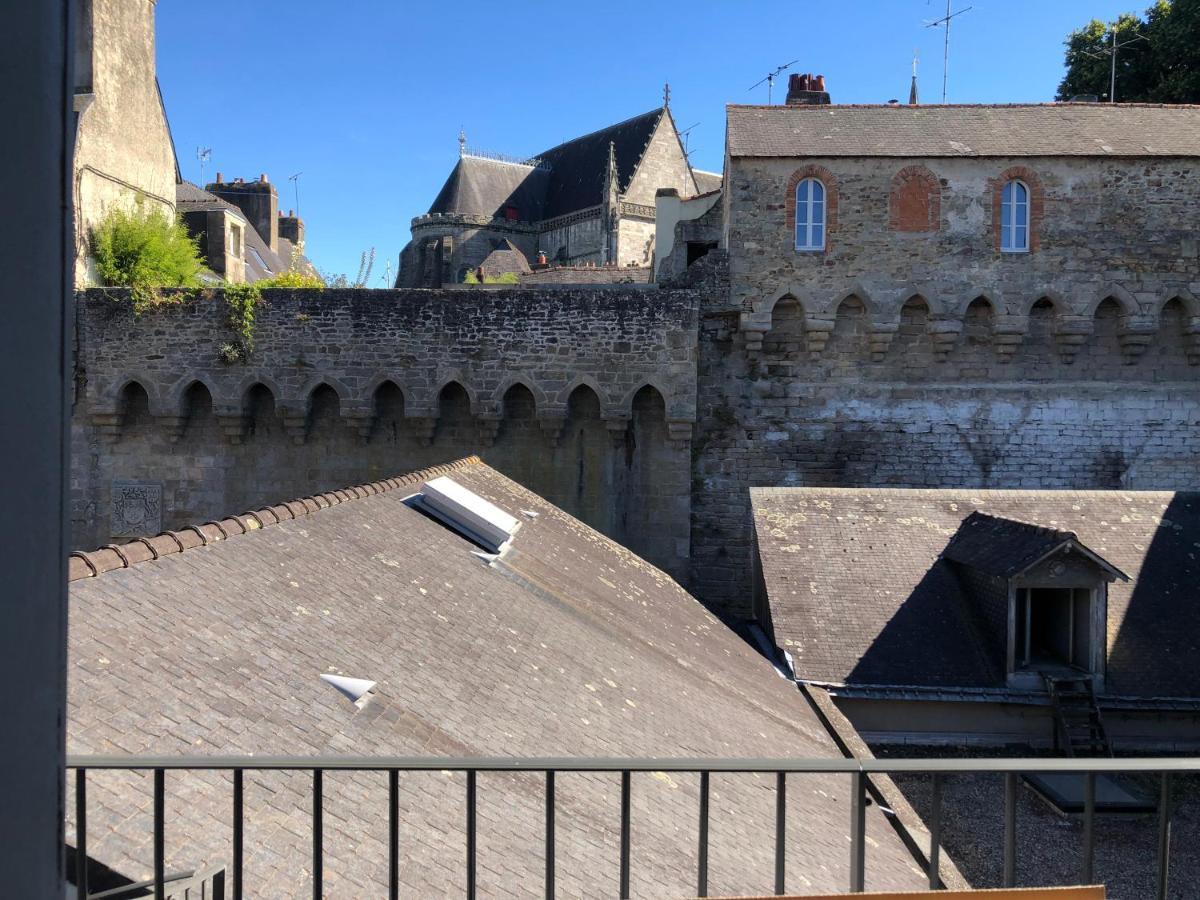 Vue Sur Remparts - Coeur De Vannes- 2Ch Bagian luar foto